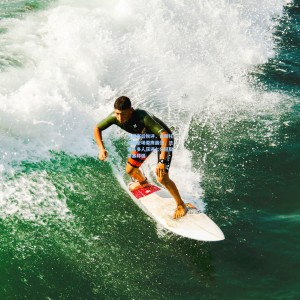 爱游戏入口|队报赛后锐评，古斯托闪耀全场荣膺最佳，法国队多人获评七分轻取阿塞拜疆